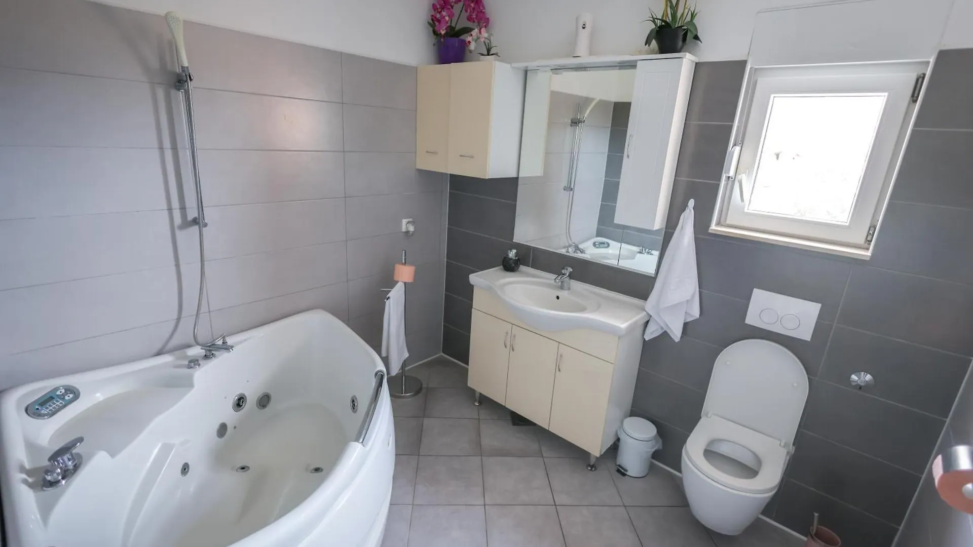 Villa Barba Vinko Kaštela 0*,  Chorvatsko